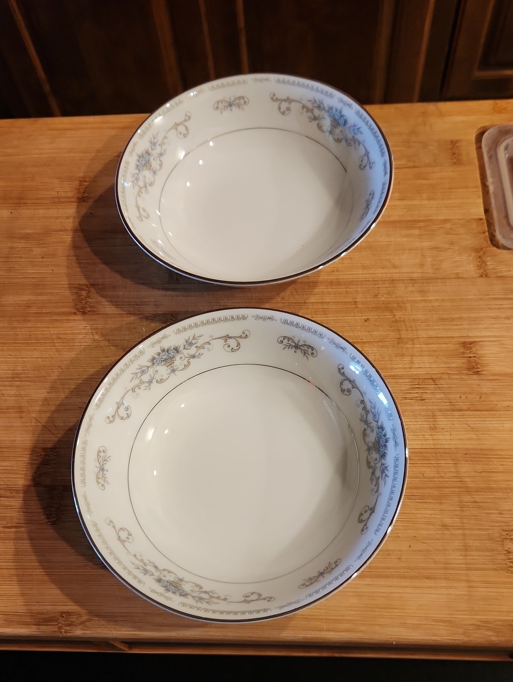Diane Fine China  of Japan Cereal  Bowls - Set of 2